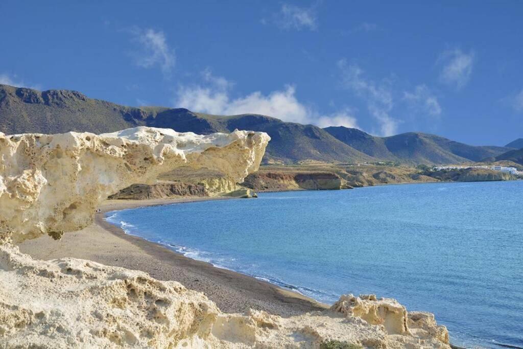 Atico Con Encanto En Cabo De Gata. A 100M De La Playa. Carboneras Buitenkant foto